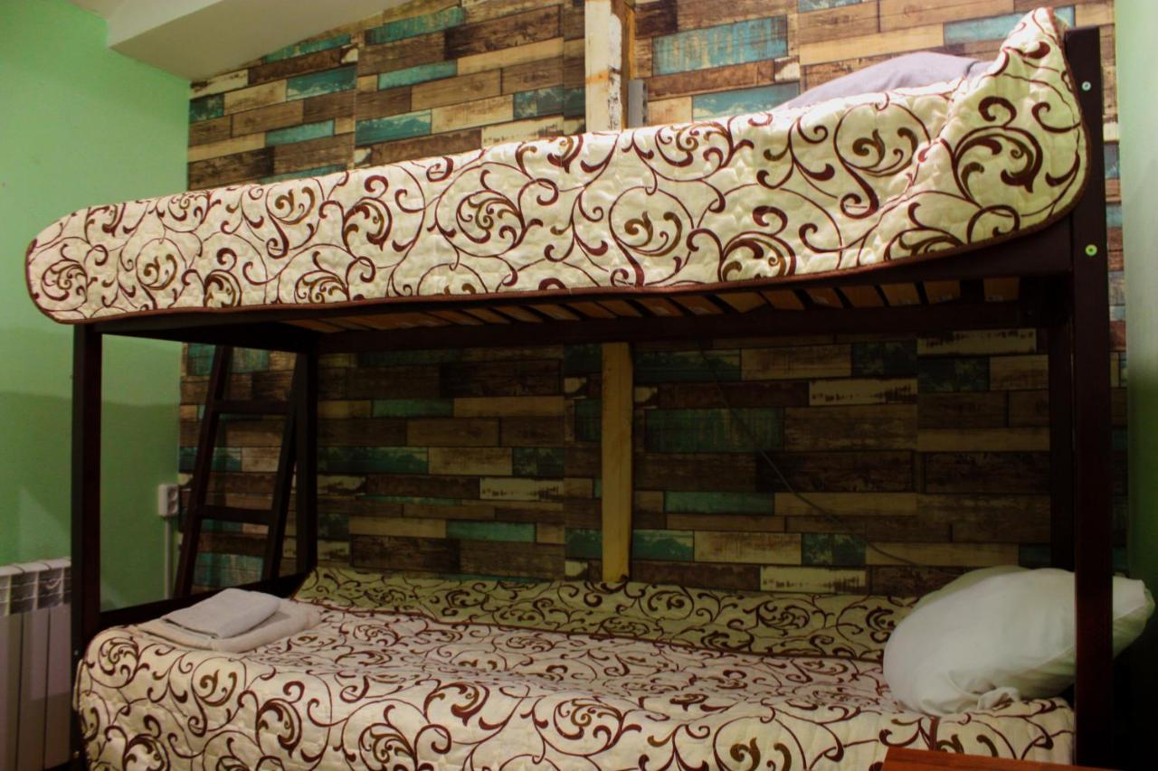 Motel Pid Strihoyu Kremenchuk Ngoại thất bức ảnh