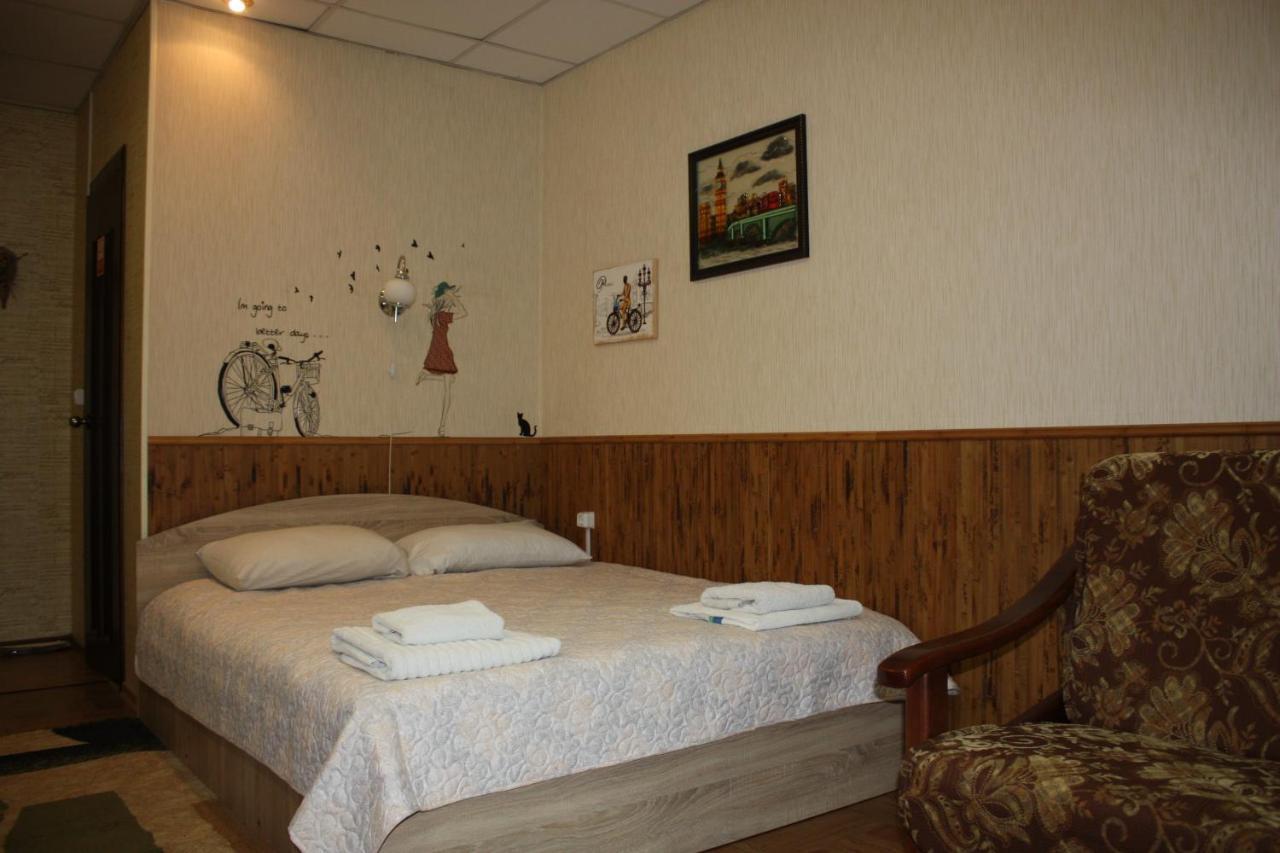 Motel Pid Strihoyu Kremenchuk Ngoại thất bức ảnh